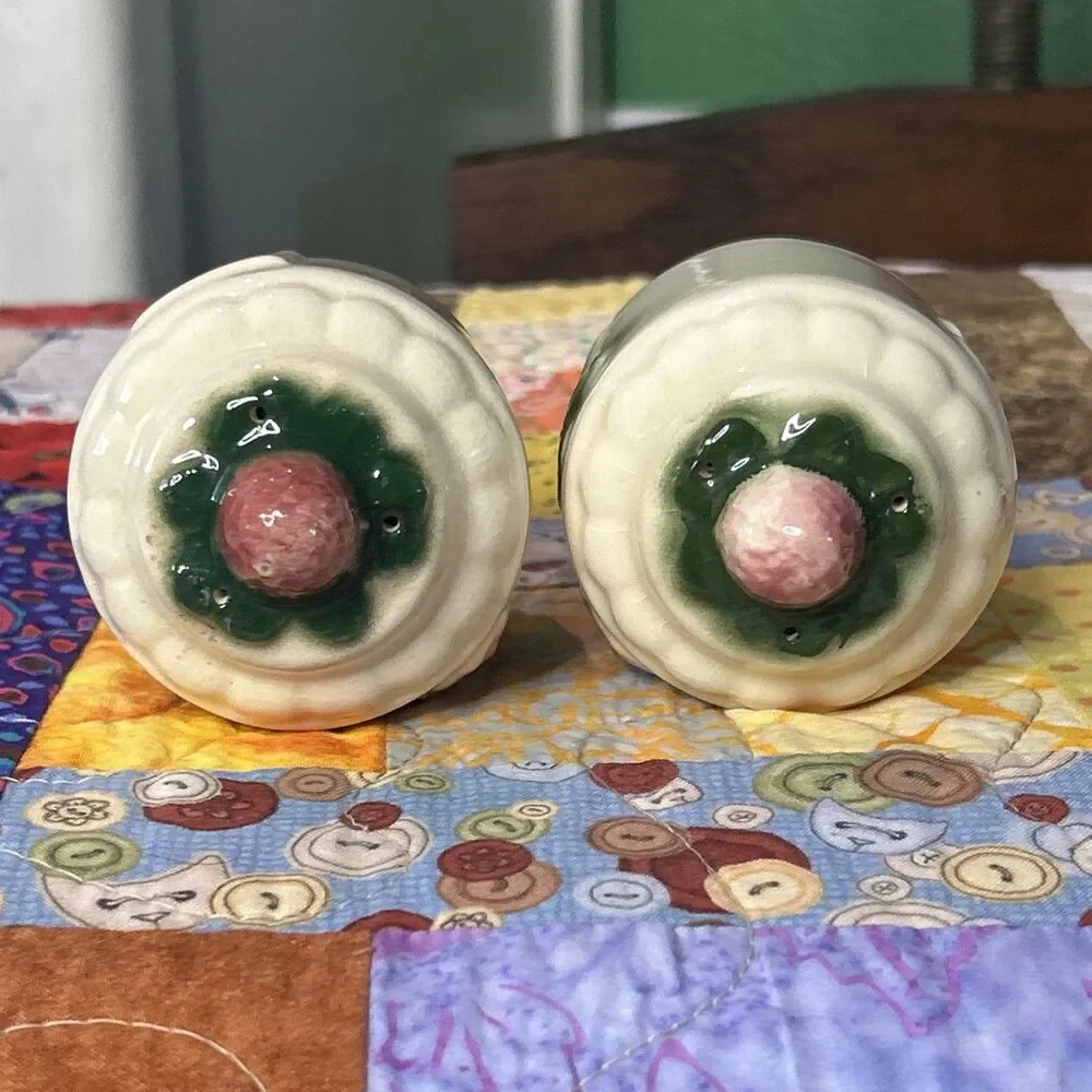 Vtg Brush McCoy Three Leaf Clover Art Deco Salt & Pepper Shaker Set 1940s